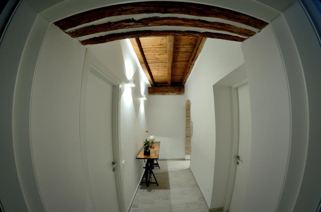 B&B Del Corso Лорето Екстер'єр фото